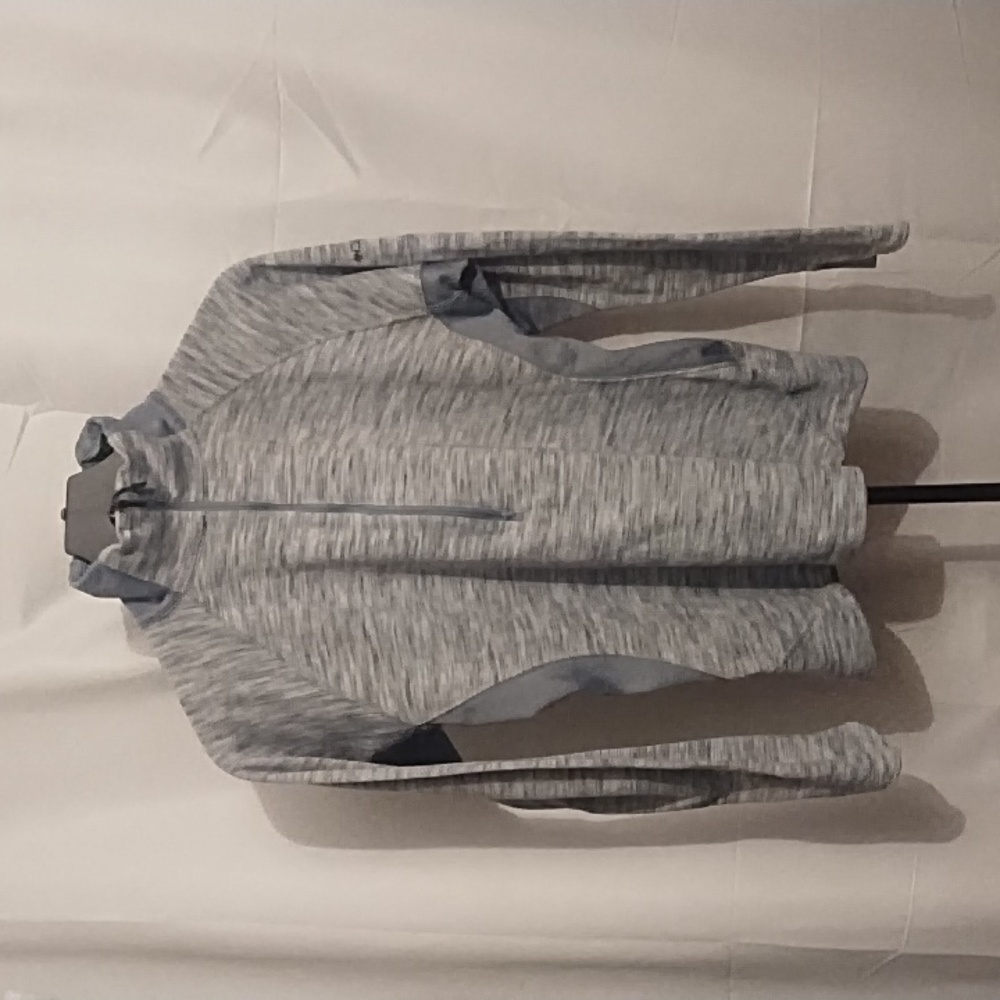 Columbia Heather Gray Sportswear Top